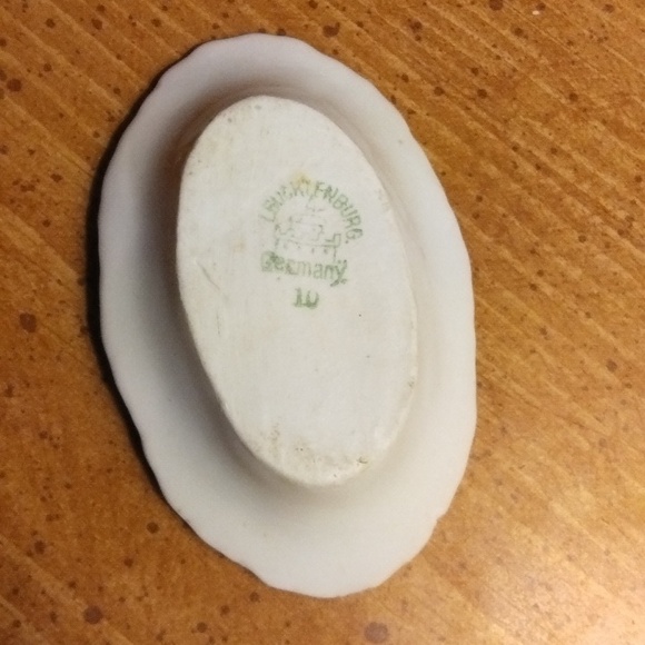 Vintage leuchenburg Germany small bowl - Picture 3 of 4